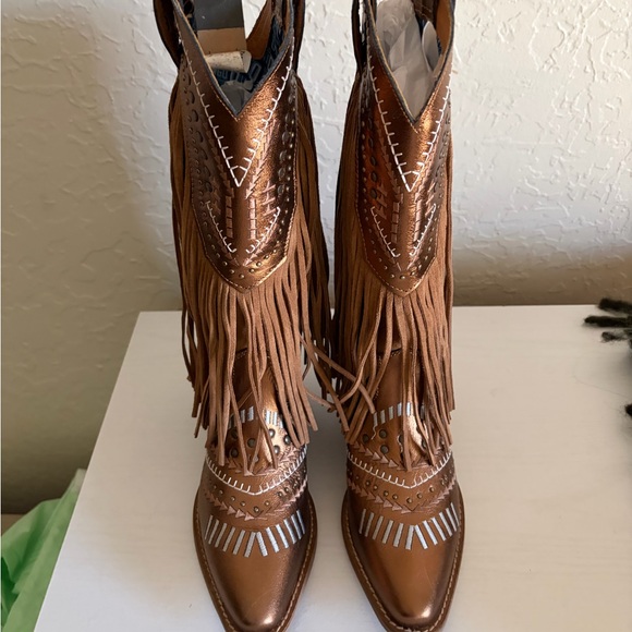 Dingo Brown Fringe Western Boots - Picture 6 of 8